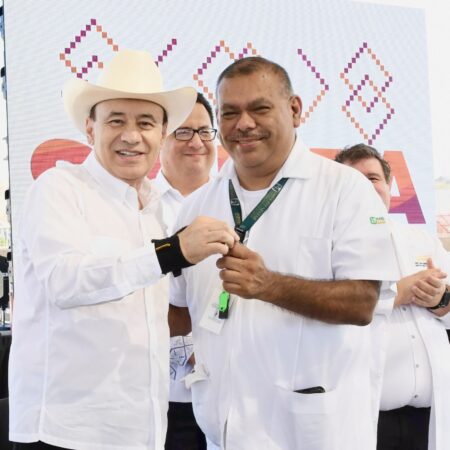 Entregan 231 ambulancias y vehículos para fortalecer el IMSS-Bienestar en Sonora alfonso durazo