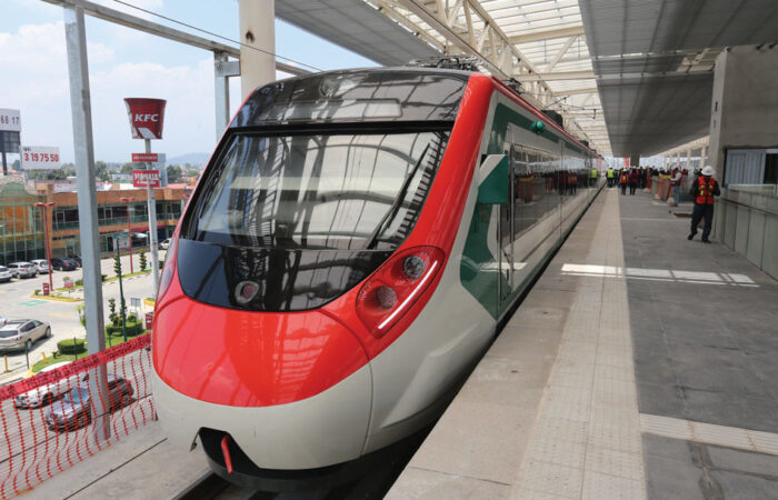 México inicia construcción del tren Querétaro-Irapuato para impulsar movilidad sustentable en el Bajío