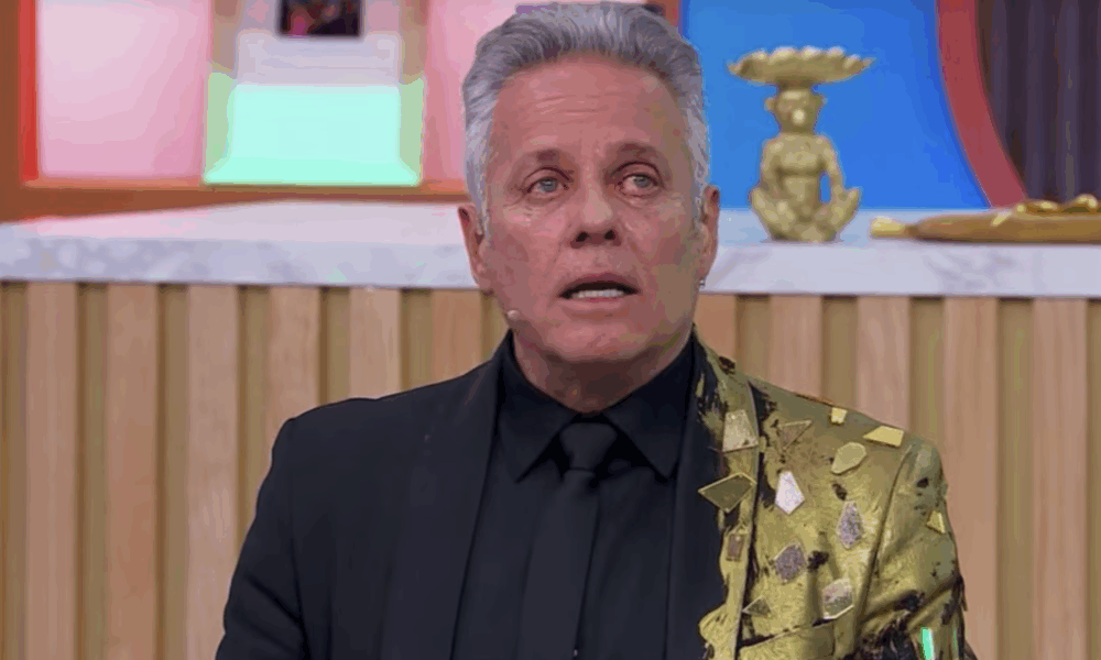 Alexis Ayala se despide de La Casa de los Famosos México con emotivo adiós en sexto lugar Alexis ayala casa de los famosos