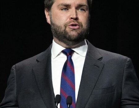 JD Vance aborda posible negociación con Irán